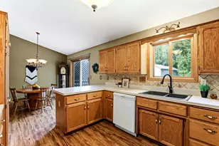 397 Viking Dr E, Little Canada, MN 55117 - Photo 10