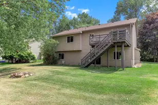 397 Viking Dr E, Little Canada, MN 55117 - Photo 32
