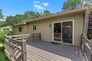 397 Viking Dr E, Little Canada, MN 55117 - Photo 28