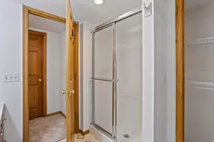 12827 Dover Ct, Apple Valley, MN 55124 - Photo 54