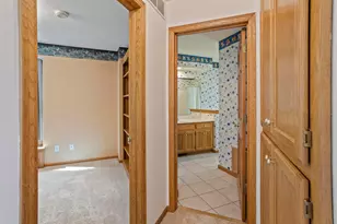 12827 Dover Ct, Apple Valley, MN 55124 - Photo 32
