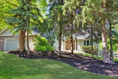 12827 Dover Court, Apple Valley, MN 55124 - Photo 2