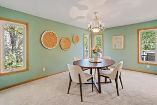 12827 Dover Ct, Apple Valley, MN 55124 - Photo 10