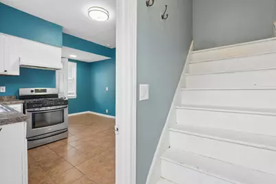 731 Thomas Avenue, Saint Paul, MN 55104 - Photo 14
