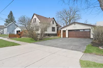 216 N 38th Avenue W, Duluth, MN 55807 - Photo 2