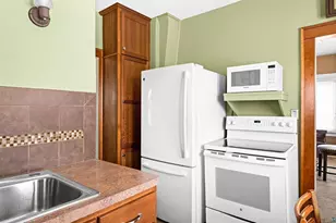 244 W Faribault St, Duluth, MN 55803 - Photo 8