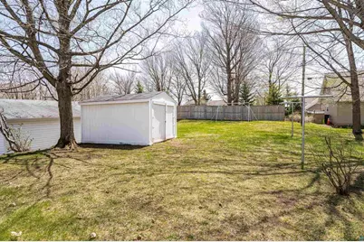 244 W Faribault Street, Duluth, MN 55803 - Photo 30