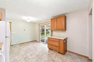 6286 Fairfax Trail, Warsaw, MN 55087 - Photo 16