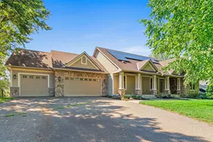 3447 Siems Ct, Arden Hills, MN 55112 - Photo 1
