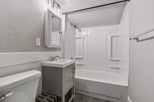 1529 Dale St N, Saint Paul, MN 55117 - Photo 14