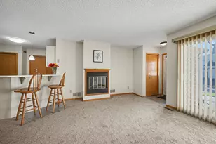 12862 Echo Ln, Apple Valley, MN 55124 - Photo 14