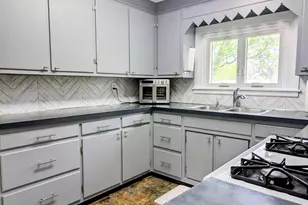312 Kilburn St NW, Bertha, MN 56437 - Photo 4