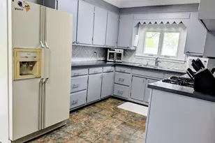 312 Kilburn St NW, Bertha, MN 56437 - Photo 6