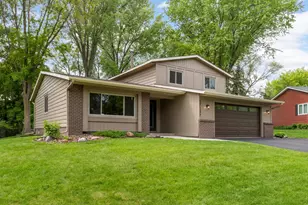 17137 Franchise Way, Lakeville, MN 55024 - Photo 2