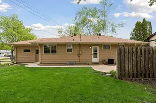 2949 Aquila Ave N, Crystal, MN 55427 - Photo 30