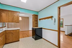 2949 Aquila Ave N, Crystal, MN 55427 - Photo 12