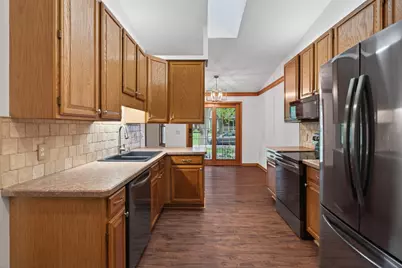 14748 Oak Run Lane, Burnsville, MN 55306 - Photo 8