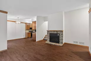 14748 Oak Run Ln, Burnsville, MN 55306 - Photo 2