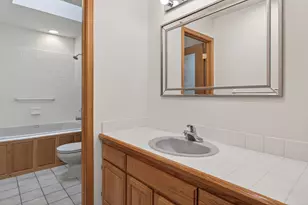 14748 Oak Run Ln, Burnsville, MN 55306 - Photo 20
