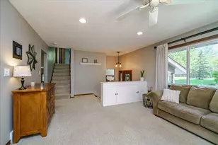 10665 Akron Ave, Inver Grove Heights, MN 55077 - Photo 14
