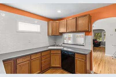 209 4th Street SW, New Prague, MN 56071 - Photo 10