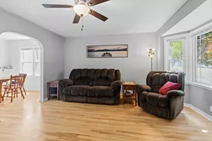 209 4th St SW, New Prague, MN 56071 - Photo 6