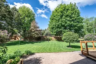 868 Basswood Ln, Eagan, MN 55123 - Photo 4