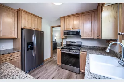 868 Basswood Lane, Eagan, MN 55123 - Photo 14