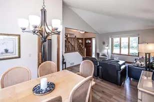 868 Basswood Ln, Eagan, MN 55123 - Photo 12