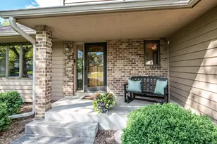 868 Basswood Ln, Eagan, MN 55123 - Photo 2