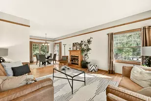 1915 Folwell Dr SW, Rochester, MN 55902 - Photo 4