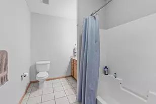 2530 E 34th St, Minneapolis, MN 55406 - Photo 16