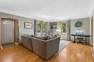 1866 Edgewater Ave, Arden Hills, MN 55112 - Photo 6