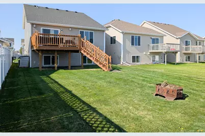 5817 57 Avenue S, Fargo, ND 58104 - Photo 8