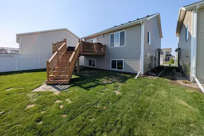 5817 57 Avenue S, Fargo, ND 58104 - Photo 14