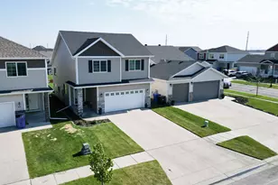 5817 57th Ave S, Fargo, ND 58104 - Photo 4