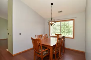 7559 Derby Ln, Shakopee, MN 55379 - Photo 6