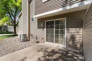 18231 Warbler Ln, Eden Prairie, MN 55346 - Photo 20