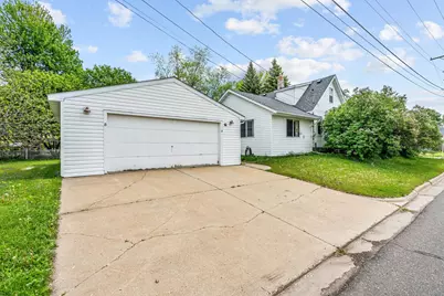 2445 16th Avenue E, North Saint Paul, MN 55109 - Photo 2
