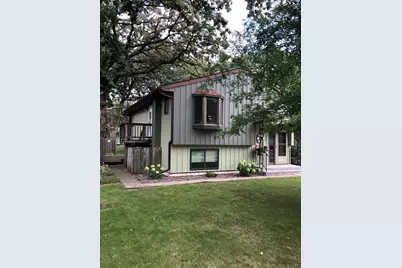 606 4th Avenue NE, Saint Cloud, MN 56304 - Photo 2