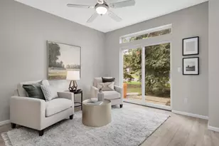 2198 Water Lilly Ln, Eagan, MN 55122 - Photo 8