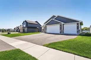 2532 Miller Ave, River Falls, WI 54022 - Photo 2