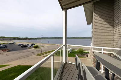 1215 N Lakeshore Drive #210, Lake City, MN 55041 - Photo 18