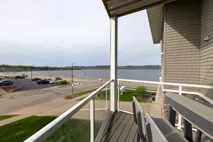 1215 N Lakeshore Dr, Lake City, MN 55041 - Photo 2