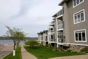 1215 N Lakeshore Dr, Lake City, MN 55041 - Photo 4
