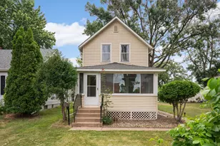 4852 Bloom Ave, White Bear Lake, MN 55110 - Photo 2
