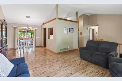 13628 Bryant Place S, Burnsville, MN 55337 - Photo 10
