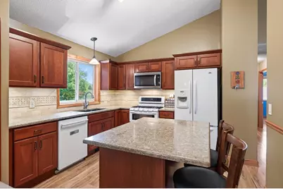 13628 Bryant Place S, Burnsville, MN 55337 - Photo 18
