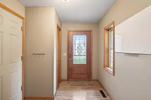 13628 Bryant Pl S, Burnsville, MN 55337 - Photo 4