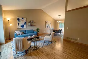 13628 Bryant Pl S, Burnsville, MN 55337 - Photo 6